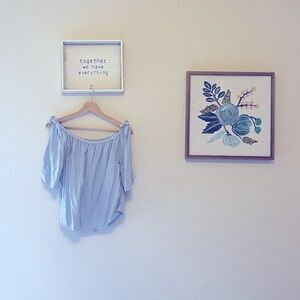 Bilabong Tie Knot Shirt, Split Shoulders, Size Medium